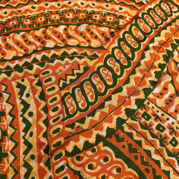 Vintage Scarf by B.H. Wragge for Julius Garfinckel & Co - Picture 3 of 6